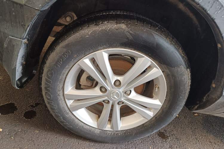 Used HYOSOW S3 2016 S3L 1.5L Manual Prestige Edition Right Rear Wheel Hub