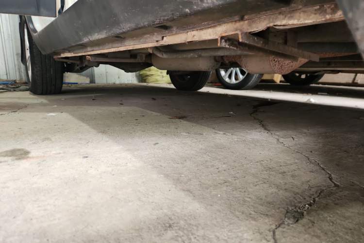 Used HYOSOW S3 2016 1.5L Manual Entrepreneurship Model Right Side Sill
