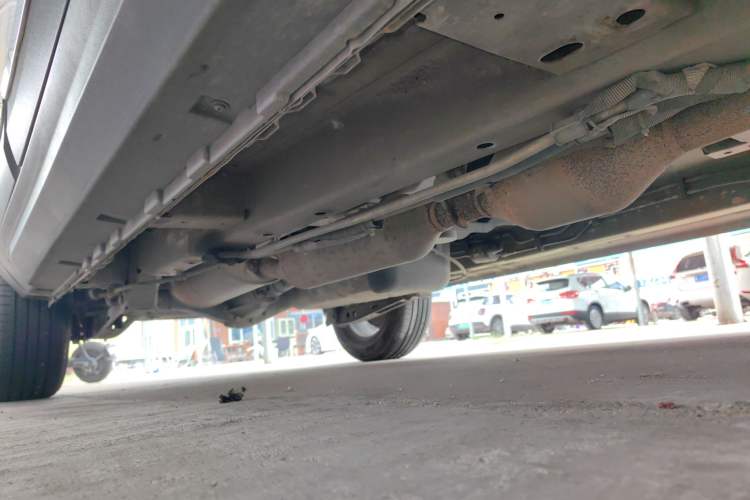 Used HYOSOW S3 2016 S3L 1.5L Manual Prestige Edition Right Side Sill