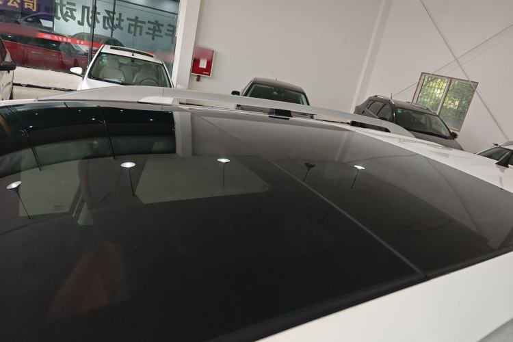 Used HYOSOW S3 2016 S3L 1.5L Manual Prestige Edition Roof