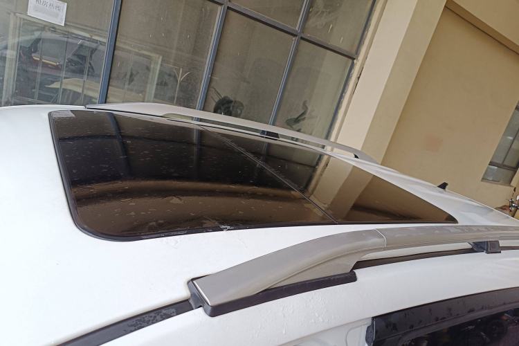 Used HYOSOW S3 2016 S3L 1.5L Manual Prestige Edition Roof