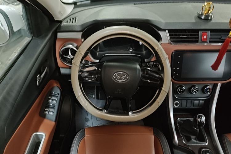 Used HYOSOW S3 2016 S3L 1.5L Manual Prestige Edition Steering Wheel