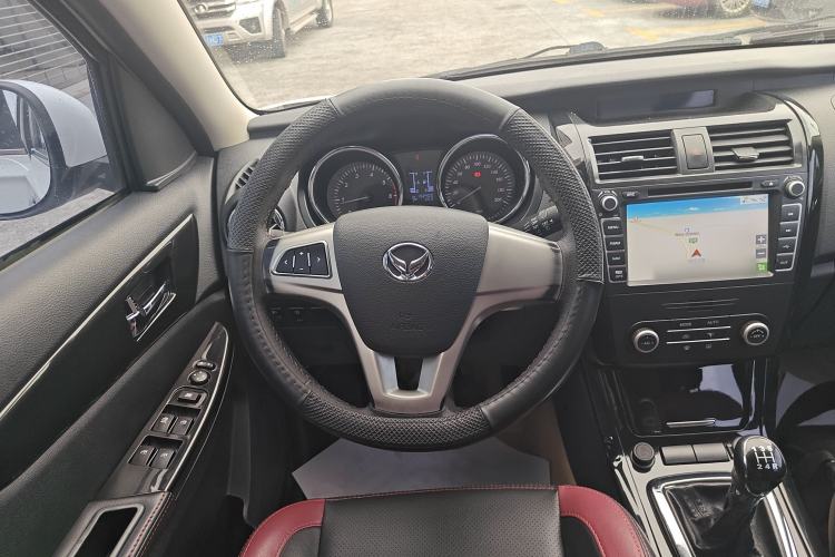 Used HYOSOW S3 2016 1.5L Manual Luxury Edition China IV Emission Standard Steering Wheel