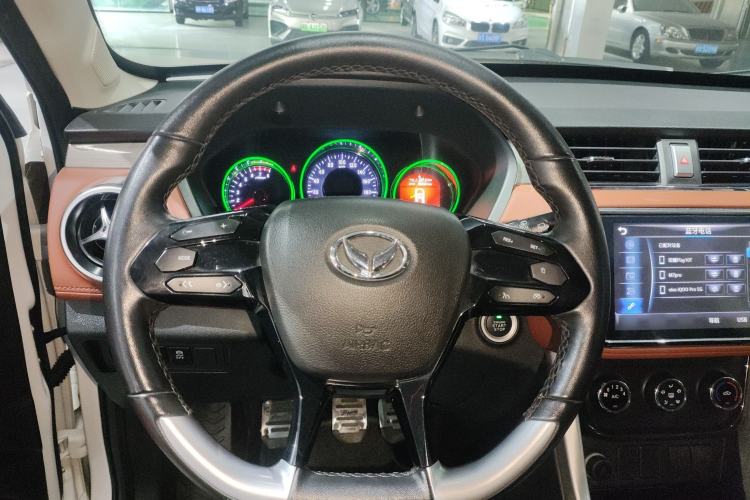 Used HYOSOW S3 2016 S3L 1.5L Manual Prestige Edition Steering Wheel