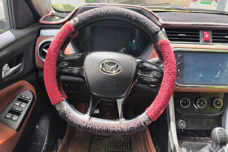 Used HYOSOW S3 2016 S3L 1.5L Manual Prestige Edition Steering Wheel