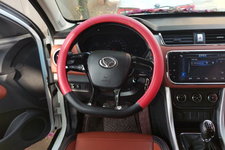 Used HYOSOW S3 2016 S3L 1.5L Manual Premium Edition Steering Wheel