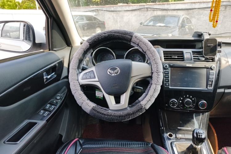 Used HYOSOW S3 2016 1.5L Manual Comfort Version China V Steering Wheel