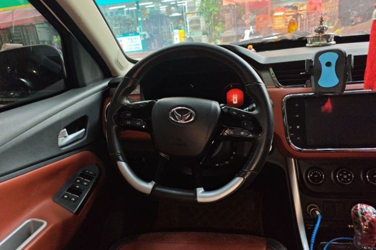 Used HYOSOW S3 2016 S3L 1.5L Manual Prestige Edition Steering Wheel