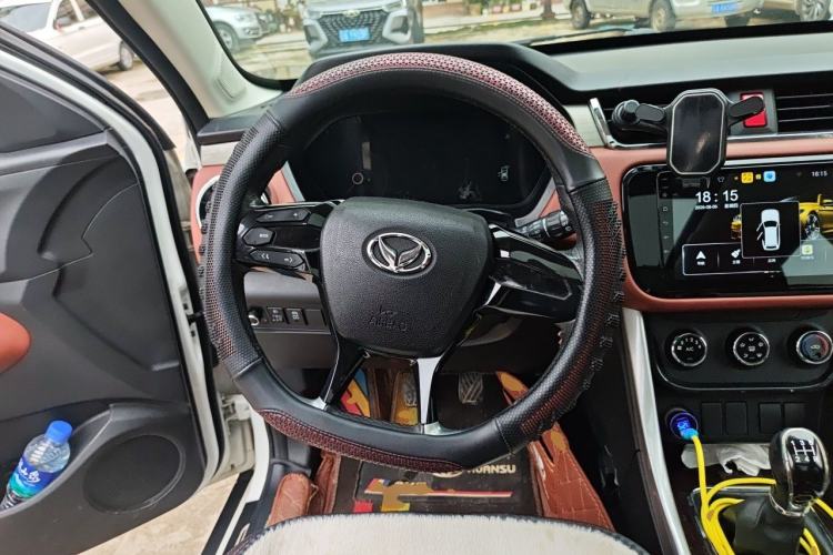 Used HYOSOW S3 2016 S3L 1.5L Manual Premium Edition Steering Wheel