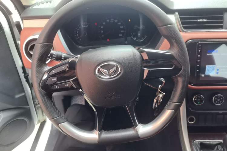 Used HYOSOW S3 2016 S3L 1.5L Manual Premium Edition Steering Wheel