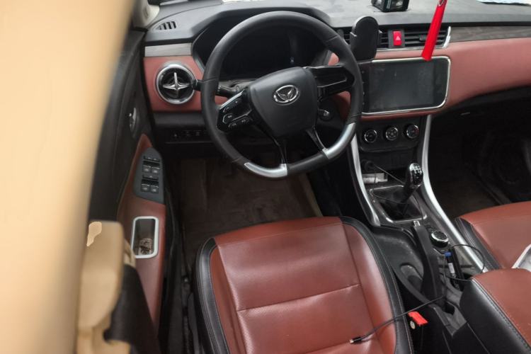 Used HYOSOW S3 2016 S3L 1.5L Manual Premium Edition Steering Wheel