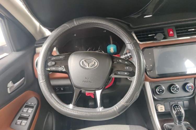 Used HYOSOW S3 2016 S3L 1.5L Manual Prestige Edition Steering Wheel