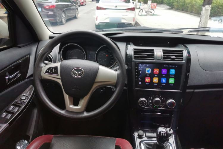 Used HYOSOW S3 2016 1.5L Manual Comfort Version China IV Emission Standard Steering Wheel