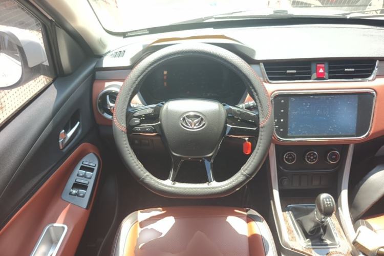 Used HYOSOW S3 2016 S3L 1.5L Manual Premium Edition Steering Wheel