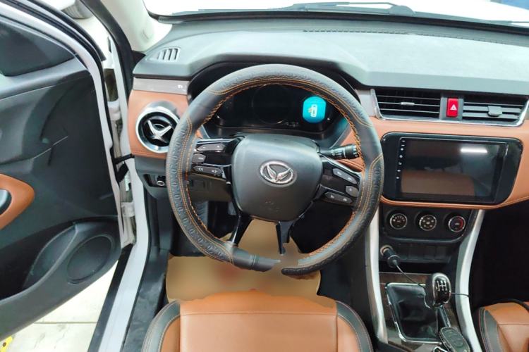 Used HYOSOW S3 2016 S3L 1.5L Manual Prestige Edition Steering Wheel