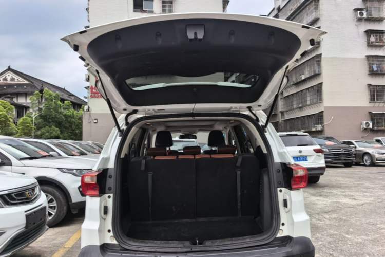 Used HYOSOW S3 2016 S3L 1.5L Manual Prestige Edition Trunk
