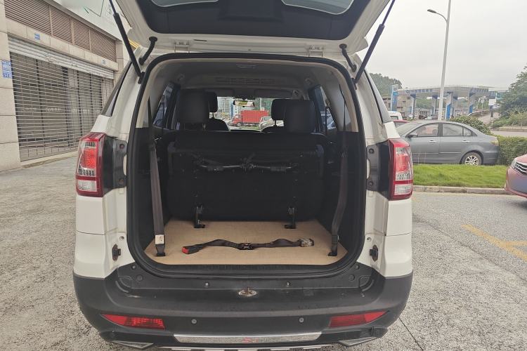 Used HYOSOW S3 2016 1.5L Manual Luxury Edition China IV Emission Standard Trunk