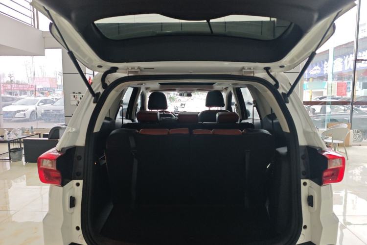 Used HYOSOW S3 2016 S3L 1.5L Manual Prestige Edition Trunk