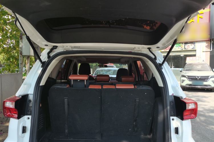 Used HYOSOW S3 2016 S3L 1.5L Manual Premium Edition Trunk
