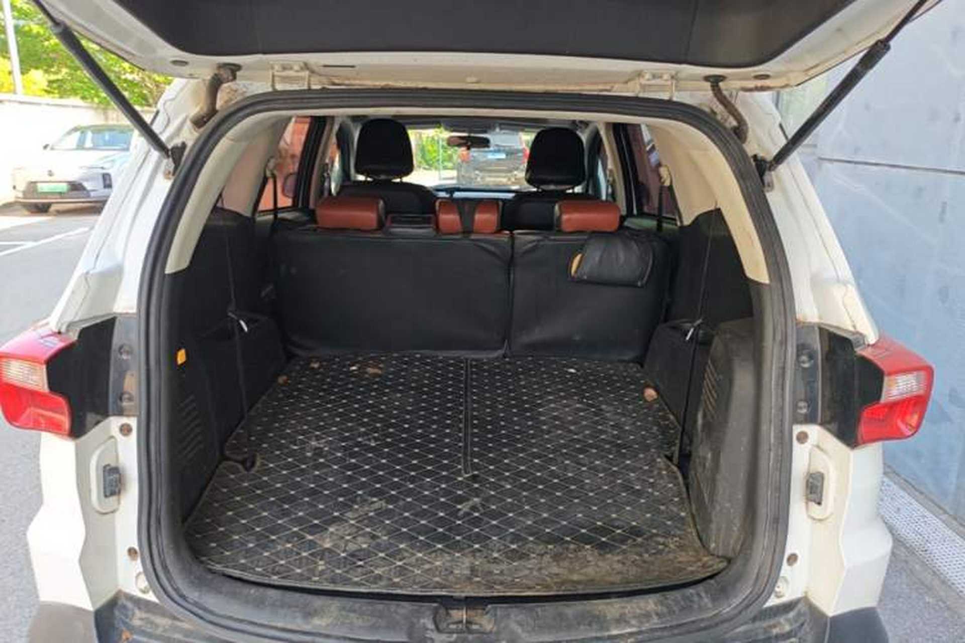 Used HYOSOW S3 2016 S3L 1.5L Manual Prestige Edition Trunk