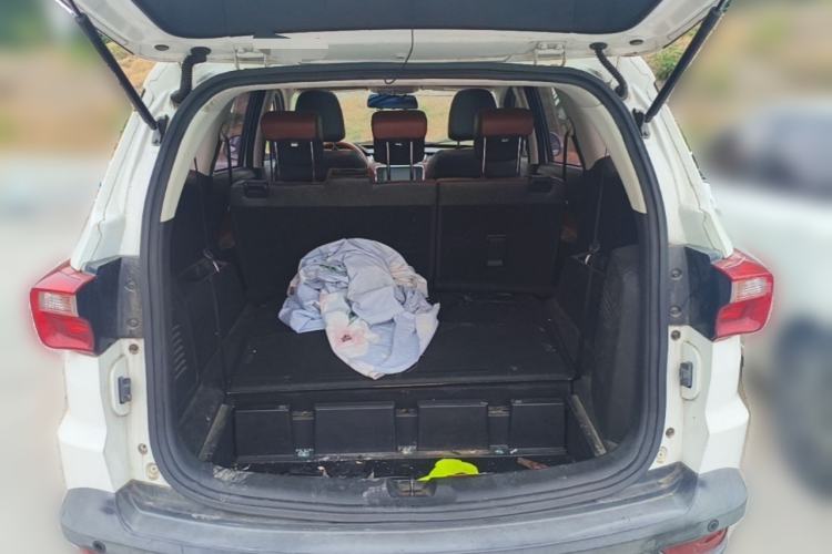 Used HYOSOW S3 2016 S3L 1.5L Manual Premium Edition Trunk