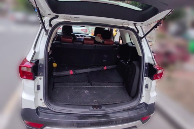 Used HYOSOW S3 2016 S3L 1.5L Manual Premium Edition Trunk