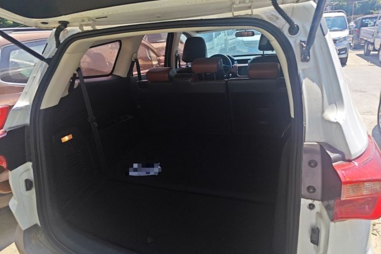 Used HYOSOW S3 2016 S3L 1.5L Manual Premium Edition Trunk
