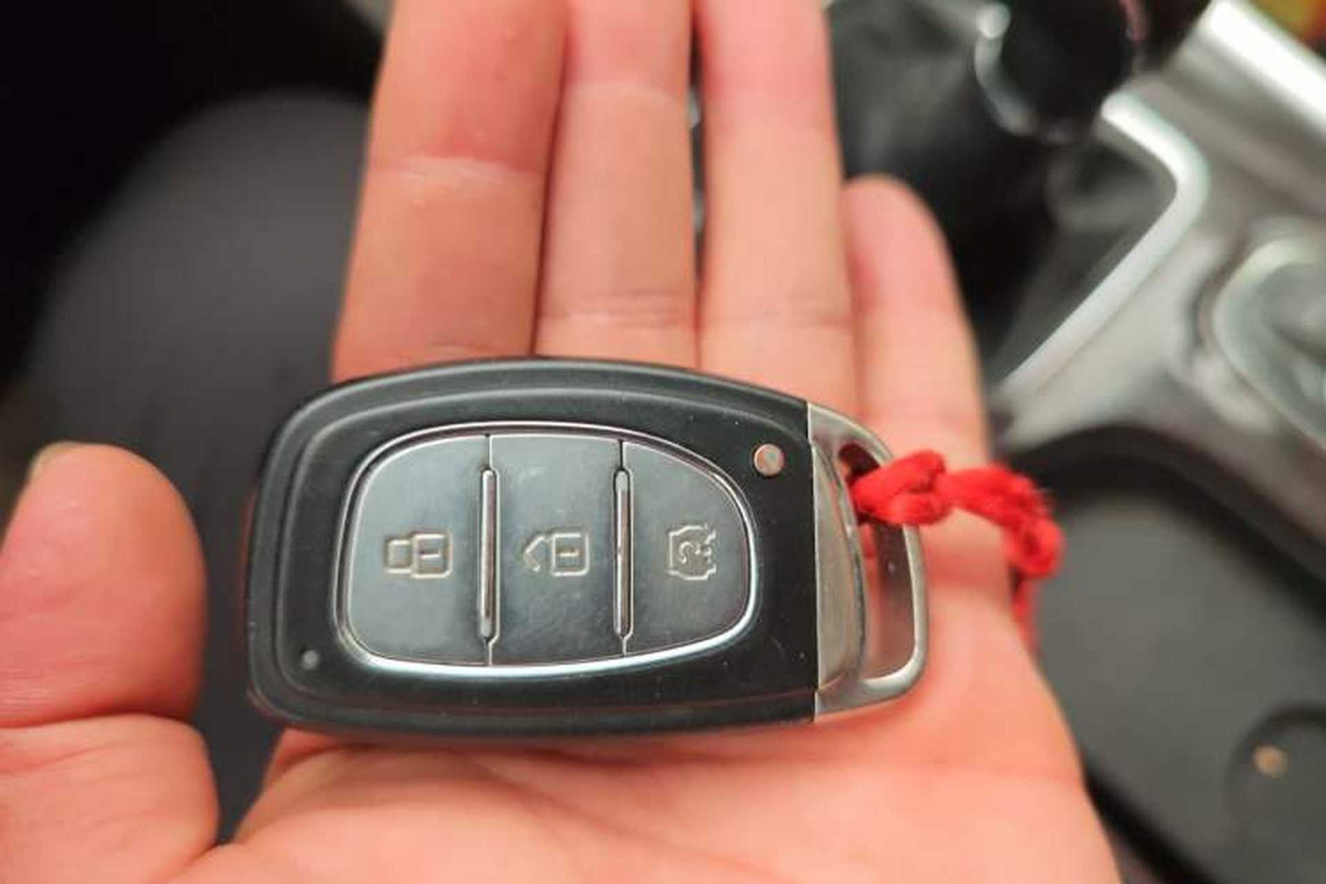 Used HYOSOW S3 2016 S3L 1.5L Manual Prestige Edition Vehicle Key