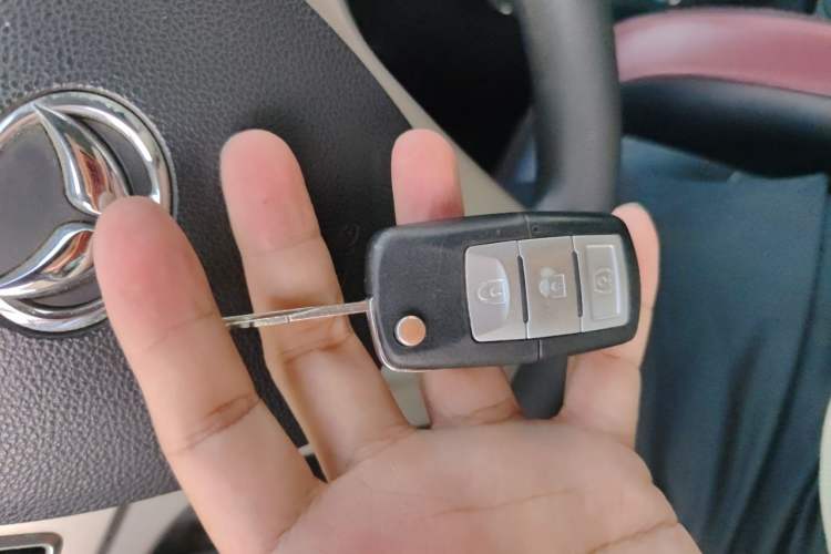 Used HYOSOW S3 2016 1.5L Manual Comfort Version China IV Emission Standard Vehicle Key