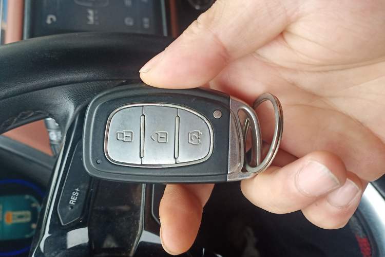 Used HYOSOW S3 2016 S3L 1.5L Manual Prestige Edition Vehicle Key