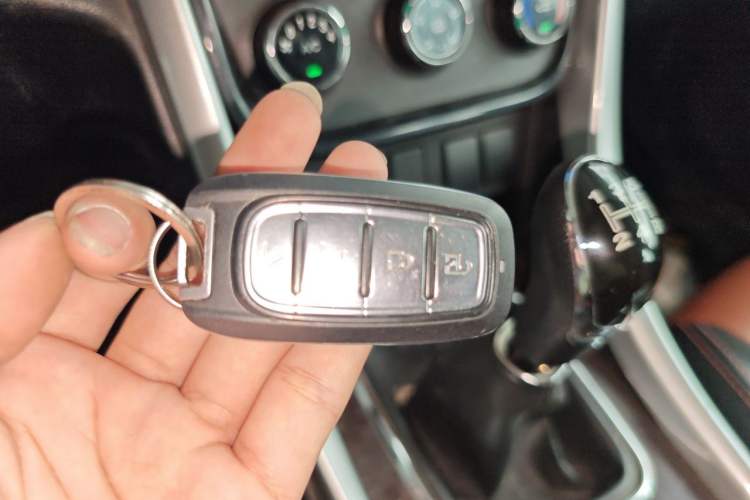 Used HYOSOW S3 2016 S3L 1.5L Manual Prestige Edition Vehicle Key