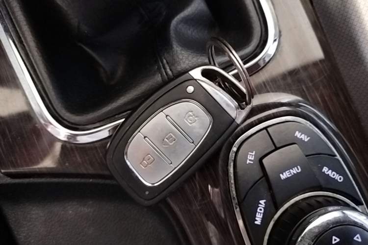 Used HYOSOW S3 2016 S3L 1.5L Manual Prestige Edition Vehicle Key