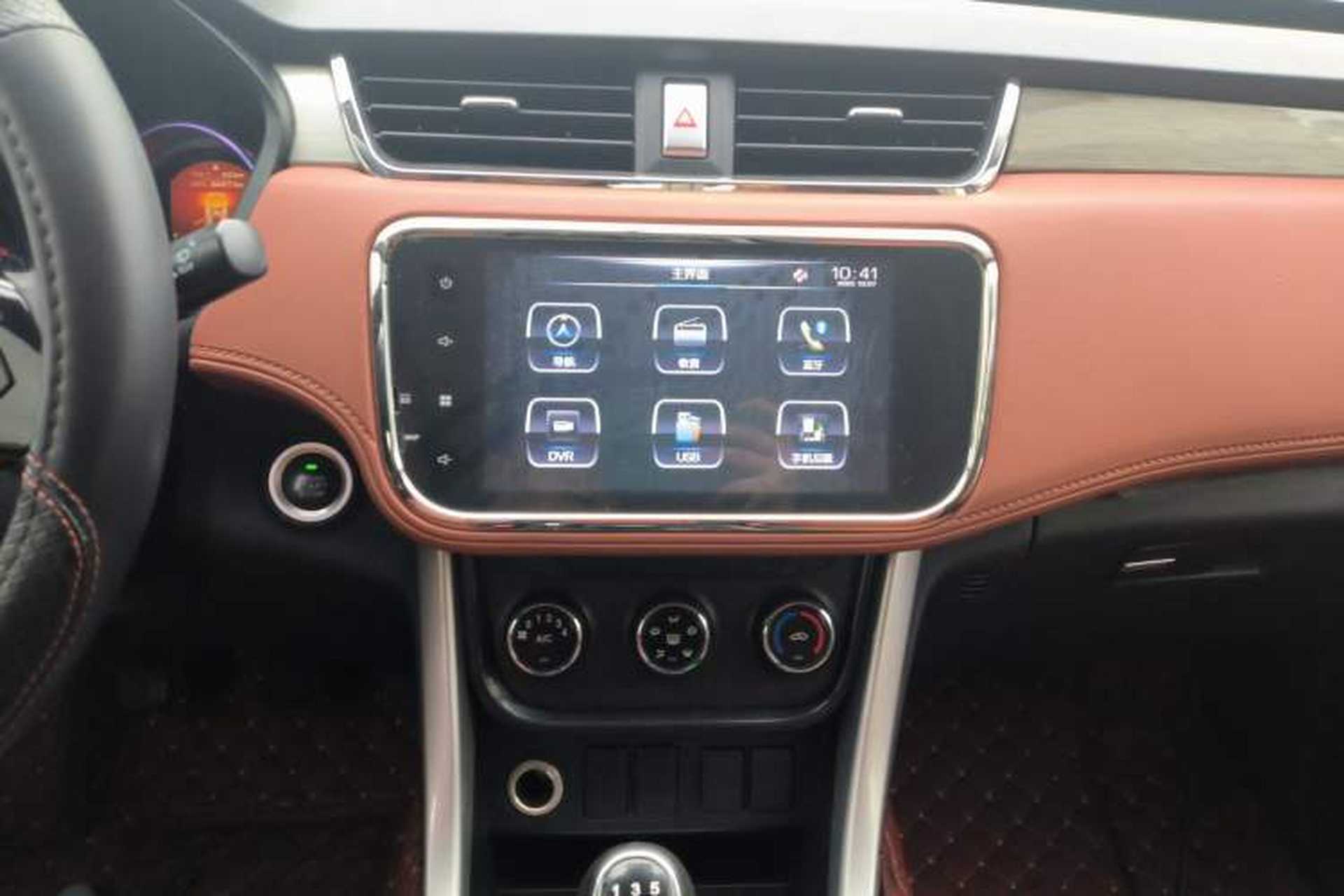 Used HYOSOW S3 2016 S3L 1.5L Manual Prestige Edition Audio And AC Panel