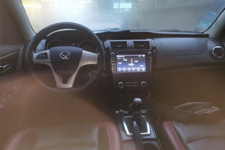 Used HYOSOW S3 2016 1.5L Manual Luxury Edition China IV Emission Standard Center Console