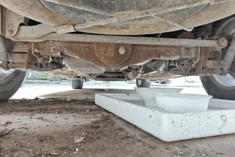 Used HYOSOW S3 2016 1.5L Manual Comfort Version China IV Emission Standard Chassis Rear