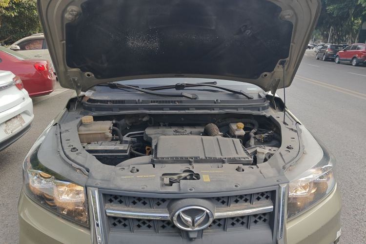 Used HYOSOW S3 2016 S3L 1.5L Manual Premium Edition Engine Bay