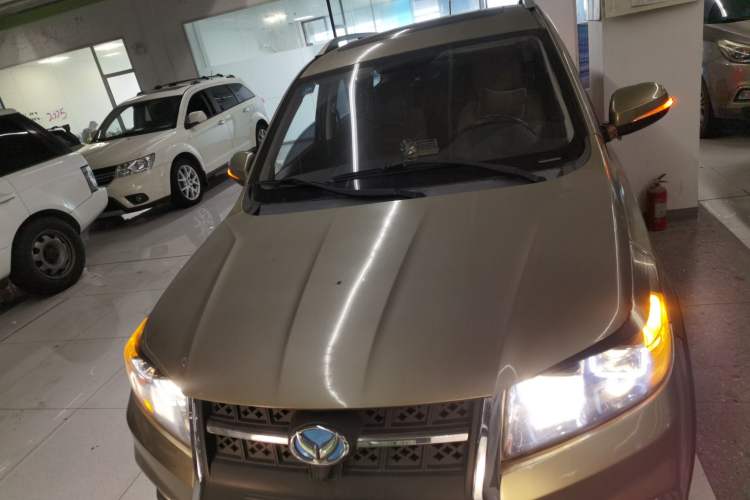 Used HYOSOW S3 2016 S3L 1.5L Manual Prestige Edition Front