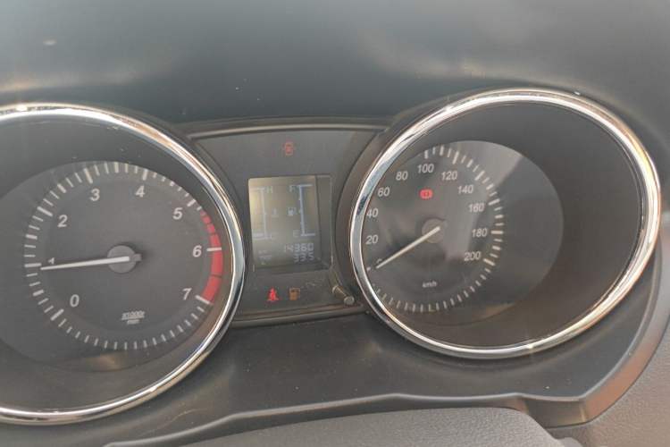 Used HYOSOW S3 2016 1.5L Manual Luxury Model China V Standard Instrument Cluster