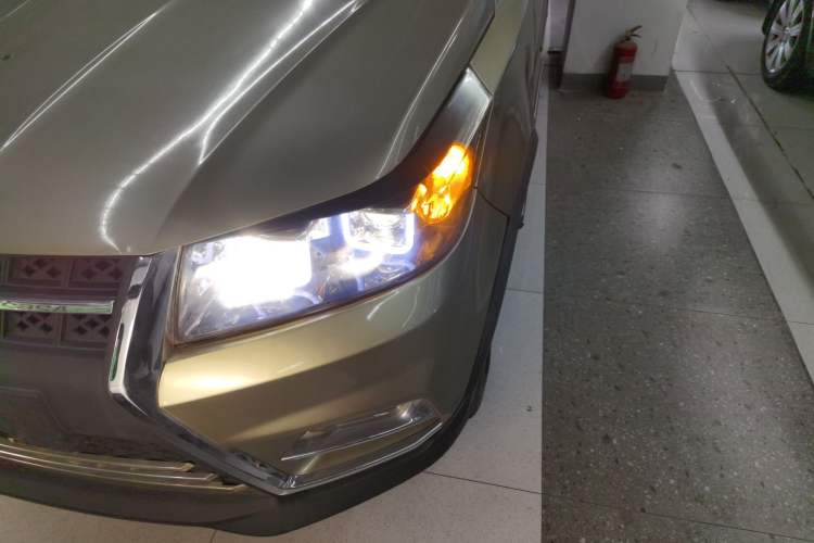 Used HYOSOW S3 2016 S3L 1.5L Manual Prestige Edition Left Front Headlight
