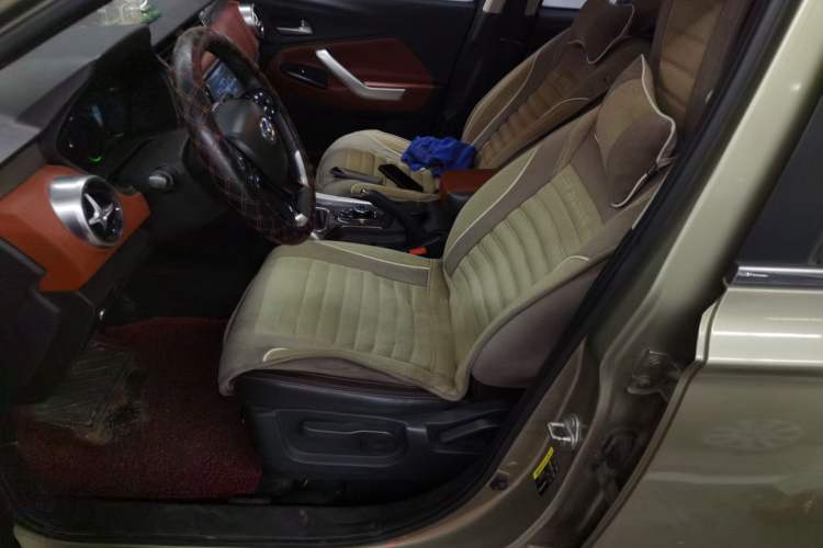 Used HYOSOW S3 2016 S3L 1.5L Manual Prestige Edition Left Front Seat