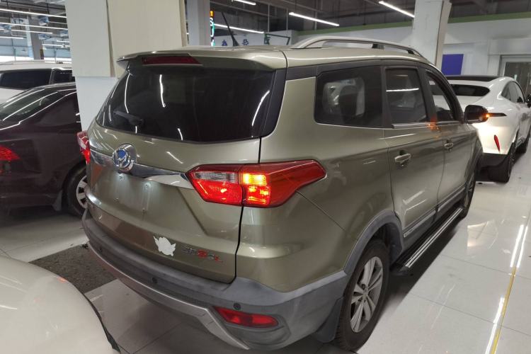 Used HYOSOW S3 2016 S3L 1.5L Manual Prestige Edition Rear Right 45 Deg