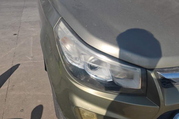 Used HYOSOW S3 2016 1.5L Manual Luxury Model China V Standard Right Front Headlight
