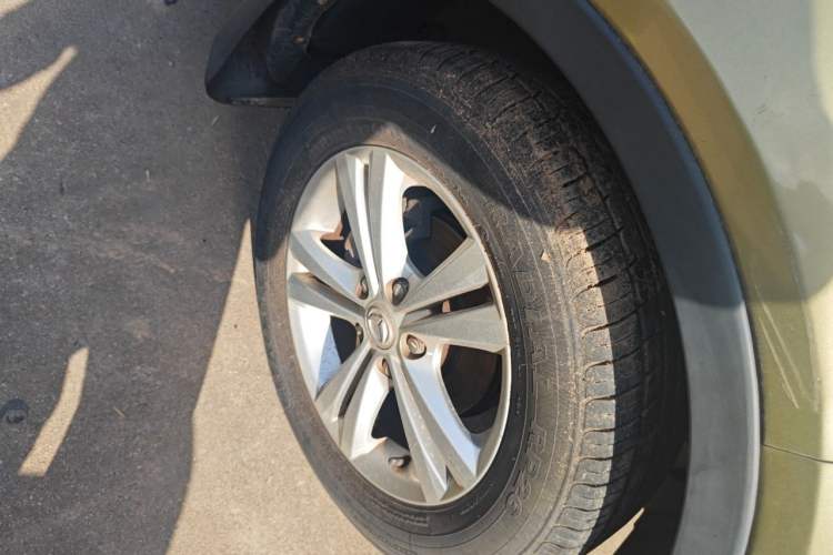 Used HYOSOW S3 2016 1.5L Manual Luxury Model China V Standard Right Front Wheel Hub