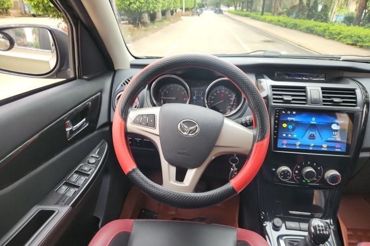 Used HYOSOW S3 2016 1.5L Manual Comfort Version China V Steering Wheel