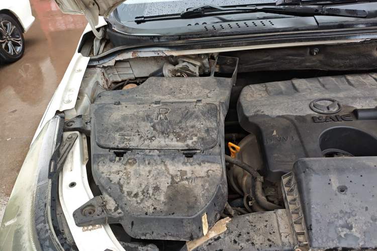 Used HYOSOW S3 2017 1.5L Manual Luxury Model Engine Bay Right