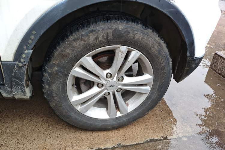 Used HYOSOW S3 2017 1.5L Manual Luxury Model Right Front Wheel Hub