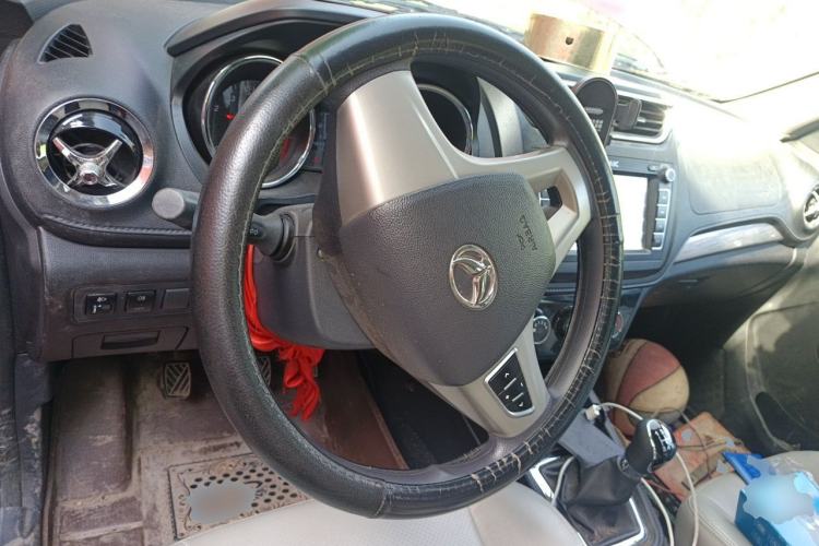 Used HYOSOW S3 2017 1.5L Manual Luxury Model Steering Wheel