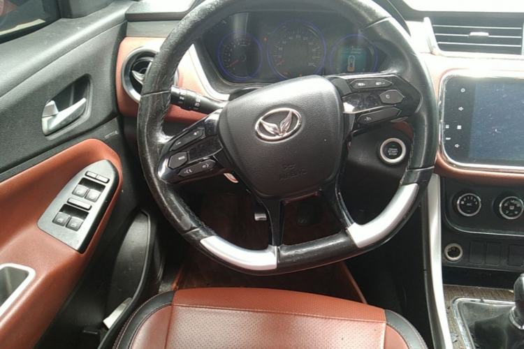 Used HYOSOW S3 2017 1.5L Manual Luxury Model Steering Wheel