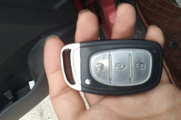 Used HYOSOW S3 2017 1.5L Manual Luxury Model Vehicle Key