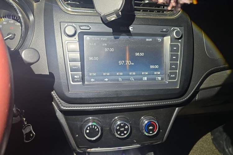 Used HYOSOW S3 2017 1.5L Manual Luxury Model Audio And AC Panel